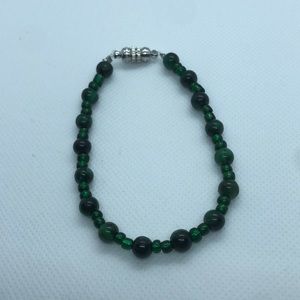 green tigers eye beaded bracelet (handmade)